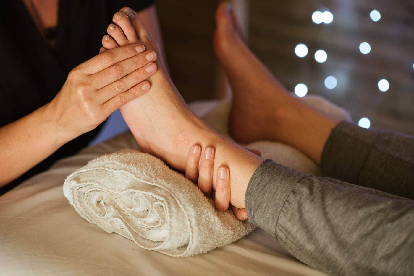 Fussreflexzonentherapie – wohltuende Behandlung der Füsse