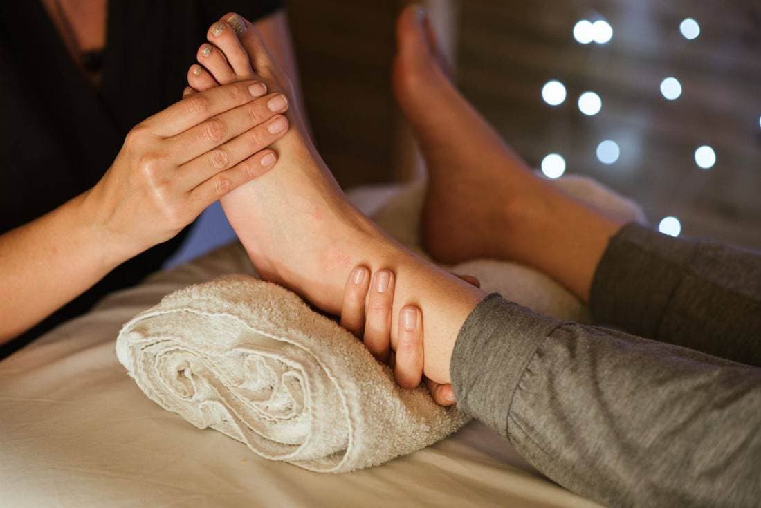 Reflexzonentherapie am Fuss nach Hanne Marquardt